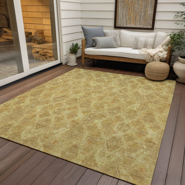 Homeroots 3' Stylish Beige Taupe Geometric Washable Area Rug For Indoor And Outdoor Spaces, Durable Design 5' X 8' Polyester 579007