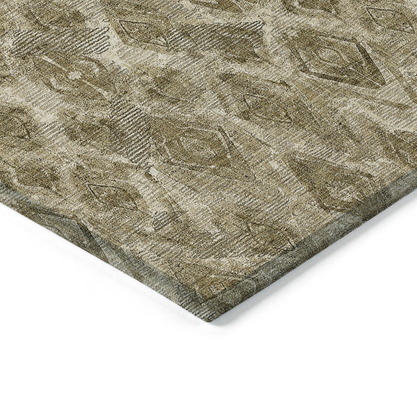 Homeroots 3' Stylish Beige Taupe Geometric Washable Area Rug For Indoor And Outdoor Spaces, Durable Design 8' X 10' Polyester 579015