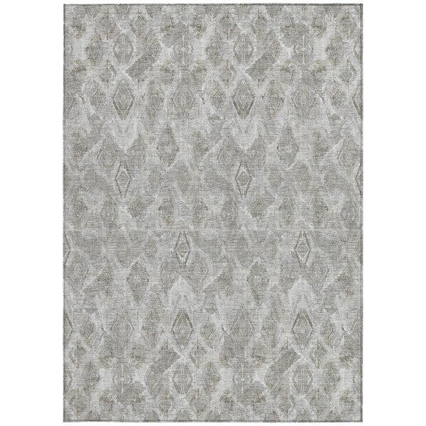 Homeroots 3' Stylish Beige Taupe Geometric Washable Area Rug For Indoor And Outdoor Spaces, Durable Design 3' X 5' Polyester 579018