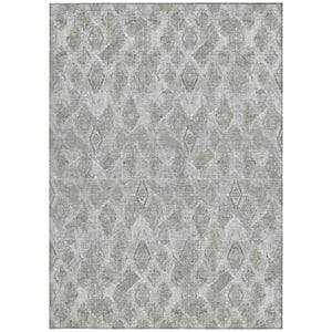 Homeroots 3' Stylish Beige Taupe Geometric Washable Area Rug For Indoor And Outdoor Spaces, Durable Design 5' X 8' Polyester 579019