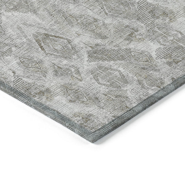 Homeroots 3' Stylish Beige Taupe Geometric Washable Area Rug For Indoor And Outdoor Spaces, Durable Design 10' X 14' Polyester 579023