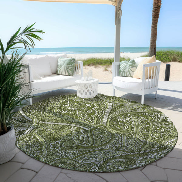 Homeroots 3' Elegant Brown Tan Beige Paisley Washable Indoor Outdoor Area Rug For Stylish Living Spaces 8' Round Polyester 579038