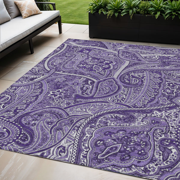 Homeroots 3' Elegant Brown Tan Beige Paisley Washable Indoor Outdoor Area Rug For Stylish Living Spaces 5' X 8' Polyester 579049