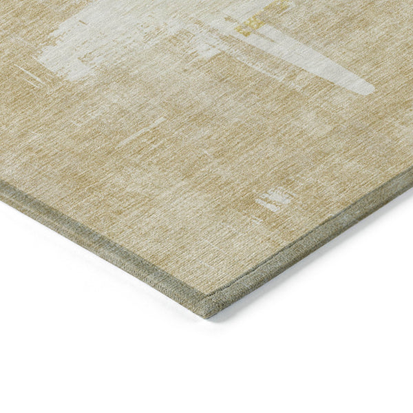 Homeroots 3' Beige Gold And Tan Abstract Washable Area Rug - Versatile Indoor Outdoor Decor For Any Space 5' X 8' Polyester 579061