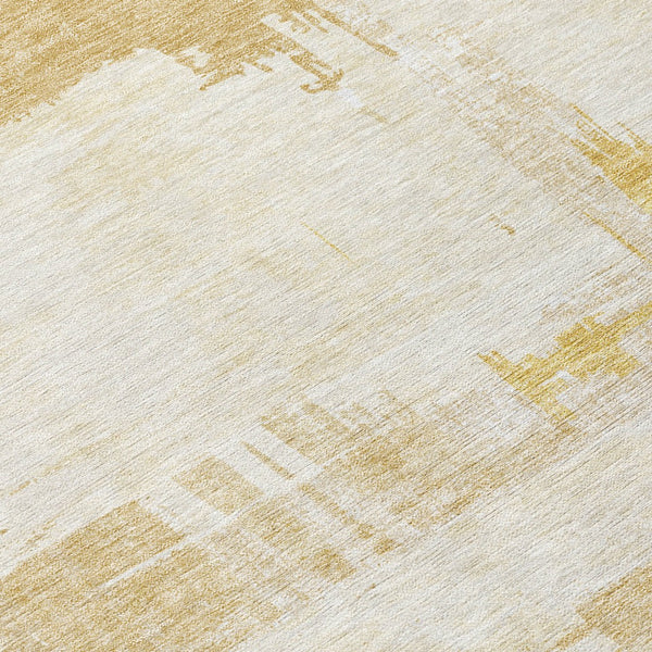 Homeroots 3' Beige Gold And Tan Abstract Washable Area Rug - Versatile Indoor Outdoor Decor For Any Space 8' Round Polyester 579062