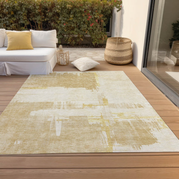 Homeroots 3' Beige Gold And Tan Abstract Washable Area Rug - Versatile Indoor Outdoor Decor For Any Space 10' X 14' Polyester 579065