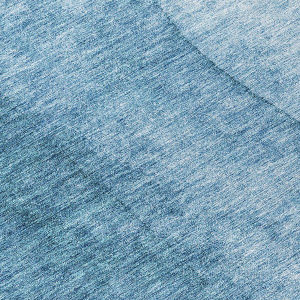 Homeroots 3' Denim Blue And Navy Ombre Washable Area Rug – Perfect For Indoor And Outdoor Living Spaces! 8' Round Polyester 579098