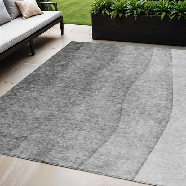 Homeroots 3' Denim Blue And Navy Ombre Washable Area Rug – Perfect For Indoor And Outdoor Living Spaces! 5' X 8' Polyester 579109