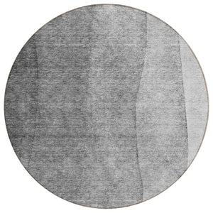 HomeRoots 5' Ombre Area Rug in Gray, Silver, and Charcoal - Stylish, Durable, and Washable for Indoor Outdoor Use 8' Round 579110