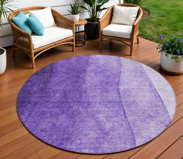 Homeroots 3' Denim Blue And Navy Ombre Washable Area Rug – Perfect For Indoor And Outdoor Living Spaces! 8' Round Polyester 579134