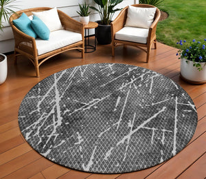 Homeroots 3' Artichoke Green And Ivory Abstract Washable Area Rug - Ideal For Indoor And Outdoor Spaces 8' Round Polyester 579218