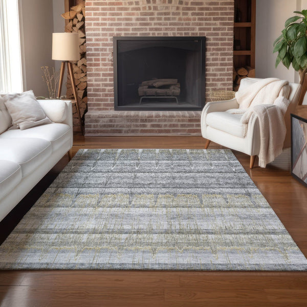Homeroots 3' Stylish Striped Washable Area Rug - Ideal For Indoor And Outdoor Use, Durable, Stain Resistant 5' X 8' Polyester 579247