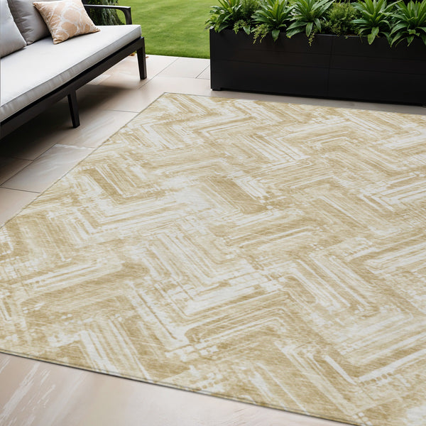 Homeroots 3' Geometric Washable Indoor Outdoor Area Rug - Durable, Stylish, And Stain-resistant For All Spaces 5' X 8' Polyester 579259