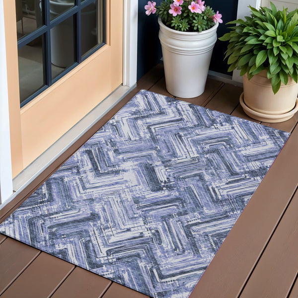 Homeroots 3' Geometric Washable Indoor Outdoor Area Rug - Durable, Stylish, And Stain-resistant For All Spaces 3' X 5' Polyester 579264