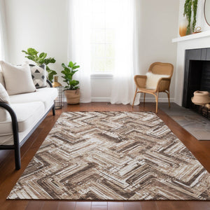 Homeroots 3' Geometric Washable Indoor Outdoor Area Rug - Durable, Stylish, And Stain-resistant For All Spaces 3' X 5' Polyester 579270