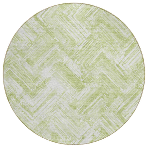 HomeRoots 5' Geometric Indoor Outdoor Area Rug - Stylish Green & Ivory Design, Durable, Washable, Versatile Use 8' Round 579284