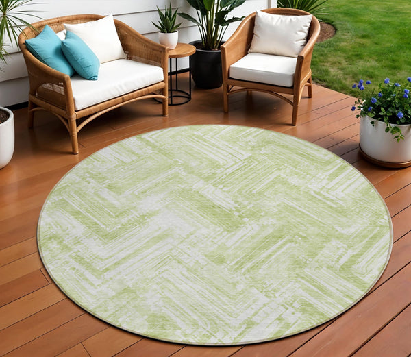 Homeroots 3' Geometric Washable Indoor Outdoor Area Rug - Durable, Stylish, And Stain-resistant For All Spaces 8' Round Polyester 579284