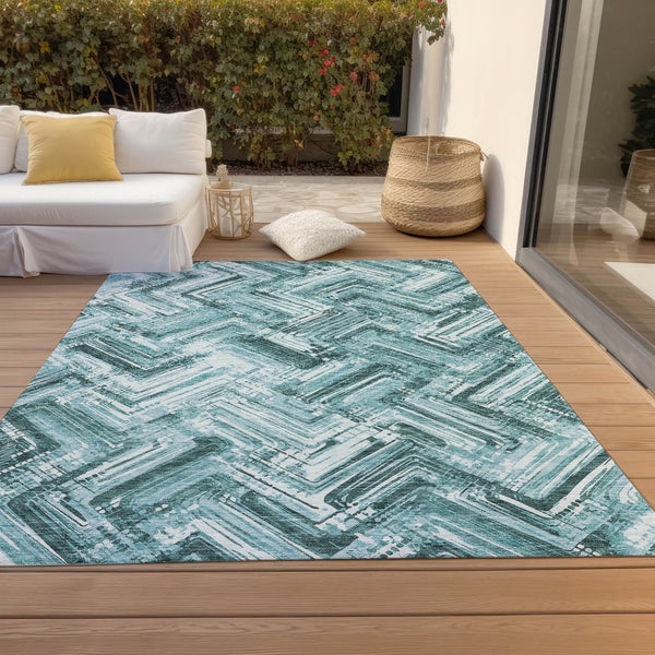 Homeroots 3' Geometric Washable Indoor Outdoor Area Rug - Durable, Stylish, And Stain-resistant For All Spaces 5' X 8' Polyester 579289
