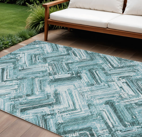 Homeroots 3' Geometric Washable Indoor Outdoor Area Rug - Durable, Stylish, And Stain-resistant For All Spaces 9' X 12' Polyester 579292