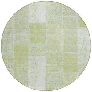 Homeroots 3' Artichoke Green And Ivory Patchwork Washable Area Rug For Indoor And Outdoor Spaces, Durable Design 8' Round Polyester 579303