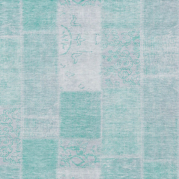 Homeroots 3' Artichoke Green And Ivory Patchwork Washable Area Rug For Indoor And Outdoor Spaces, Durable Design 5' X 8' Polyester 579308