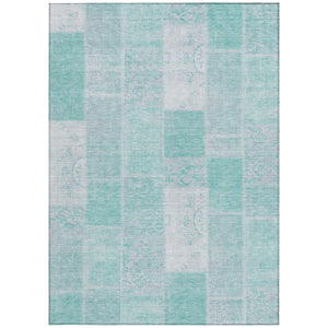 Homeroots 3' Artichoke Green And Ivory Patchwork Washable Area Rug For Indoor And Outdoor Spaces, Durable Design 8' X 10' Polyester 579310