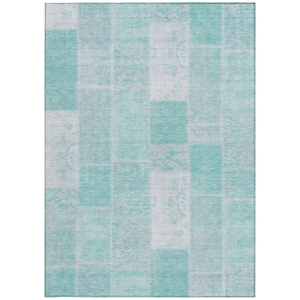 Homeroots 3' Artichoke Green And Ivory Patchwork Washable Area Rug For Indoor And Outdoor Spaces, Durable Design 10' X 14' Polyester 579312
