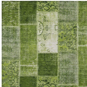 Homeroots 3' Artichoke Green And Ivory Patchwork Washable Area Rug For Indoor And Outdoor Spaces, Durable Design 3' X 5' Polyester 579331