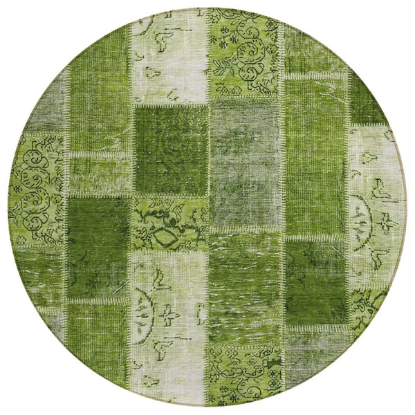 HomeRoots 5' Olive Green and Artichoke Patchwork Rug – Stylish, Washable, Indoor/Outdoor Durable Design 8' Round 579333