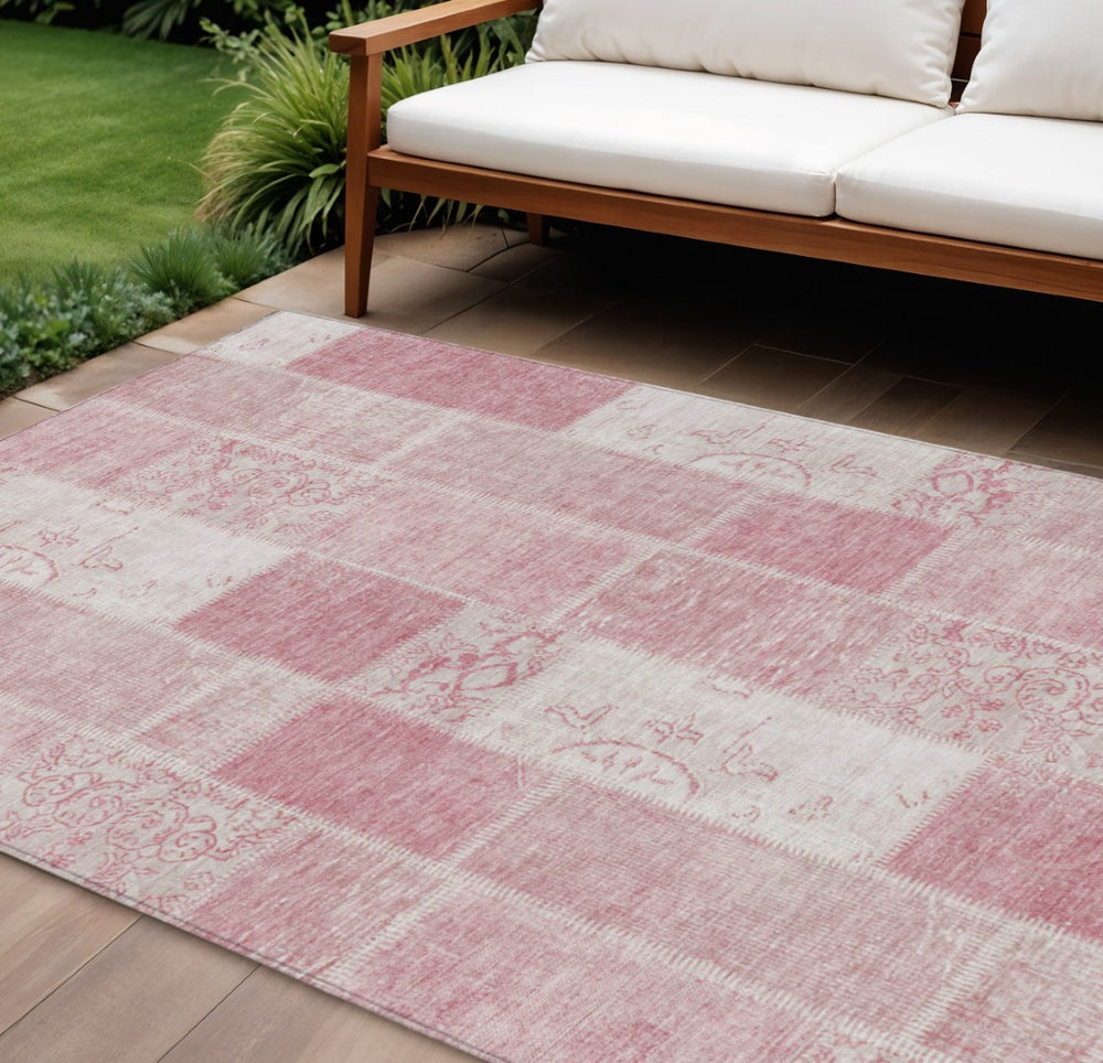 HomeRoots 5' Pink Blush and Ivory Patchwork Area Rug - Stylish, Durable, Washable for Indoor and Outdoor Use 10' X 14' 579342