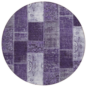 HomeRoots 5' Durable Patchwork Area Rug in Soothing Purple and Lavender for Indoor & Outdoor Spaces 8' Round 579345