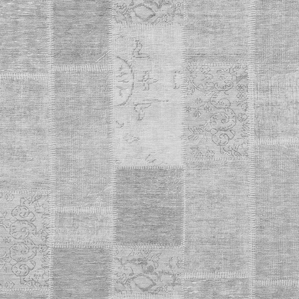 Homeroots 3' Artichoke Green And Ivory Patchwork Washable Area Rug For Indoor And Outdoor Spaces, Durable Design 5' X 8' Polyester 579350