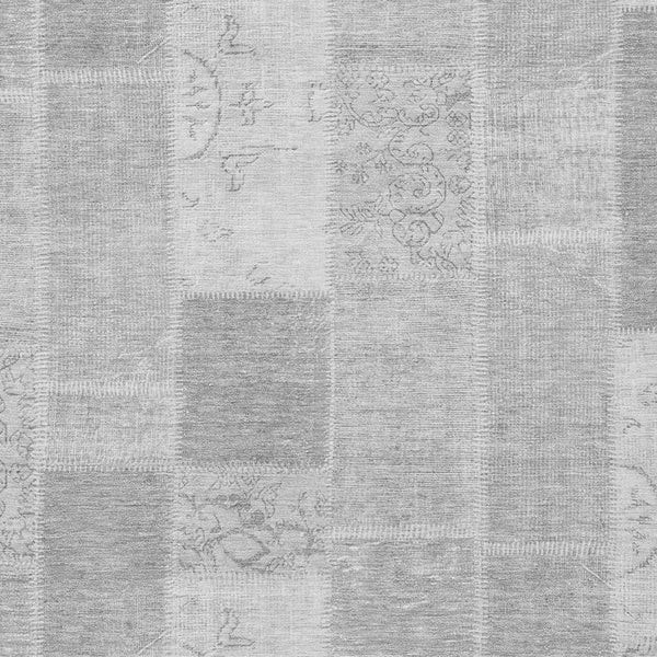 Homeroots 3' Artichoke Green And Ivory Patchwork Washable Area Rug For Indoor And Outdoor Spaces, Durable Design 8' X 10' Polyester 579352