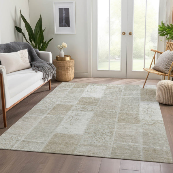 Homeroots 3' Artichoke Green And Ivory Patchwork Washable Area Rug For Indoor And Outdoor Spaces, Durable Design 3' X 5' Polyester 579361