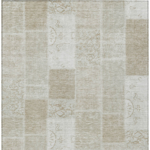 Homeroots 3' Artichoke Green And Ivory Patchwork Washable Area Rug For Indoor And Outdoor Spaces, Durable Design 5' X 8' Polyester 579362