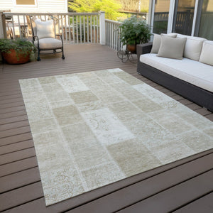 Homeroots 3' Artichoke Green And Ivory Patchwork Washable Area Rug For Indoor And Outdoor Spaces, Durable Design 10' X 14' Polyester 579366