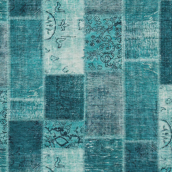 Homeroots 3' Artichoke Green And Ivory Patchwork Washable Area Rug For Indoor And Outdoor Spaces, Durable Design 5' X 8' Polyester 579368