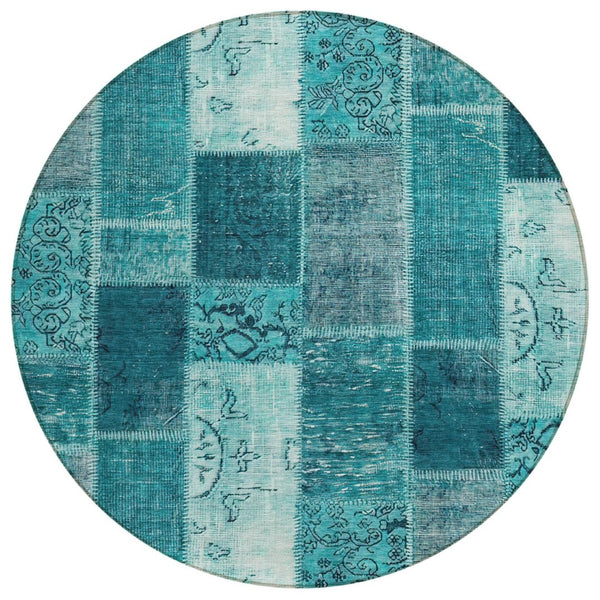 HomeRoots 5' Vibrant Teal Blue Aqua Turquoise Patchwork Indoor Outdoor Area Rug - Durable & Washable Design 8' Round 579369