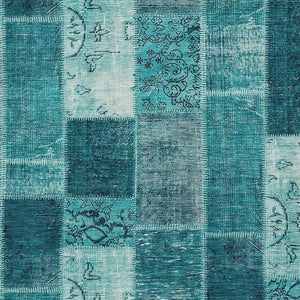 Homeroots 3' Artichoke Green And Ivory Patchwork Washable Area Rug For Indoor And Outdoor Spaces, Durable Design 9' X 12' Polyester 579371