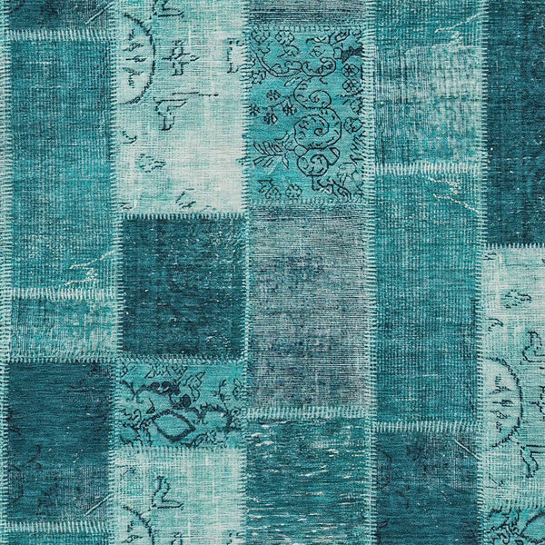 Homeroots 3' Artichoke Green And Ivory Patchwork Washable Area Rug For Indoor And Outdoor Spaces, Durable Design 9' X 12' Polyester 579371