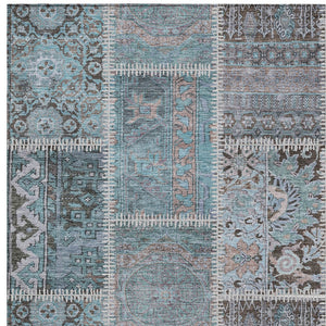 Homeroots 3' Brown And Beige Patchwork Washable Area Rug - Stylish, Durable, And Perfect For Indoor Or Outdoor Use 3' X 5' Polyester 579397