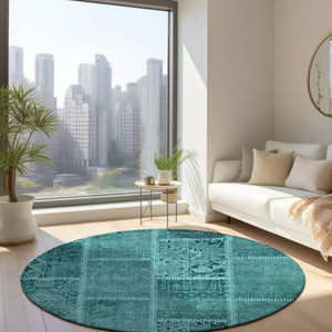 Homeroots 3' Brown And Beige Patchwork Washable Area Rug - Stylish, Durable, And Perfect For Indoor Or Outdoor Use 8' Round Polyester 579405