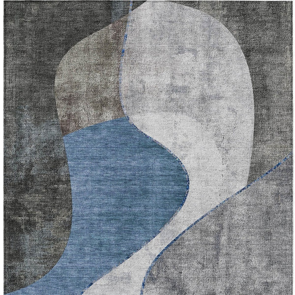 Homeroots 3' Denim Blue And Sky Blue Abstract Washable Area Rug For Indoor And Outdoor Versatile Spaces 5' X 8' Polyester 579410