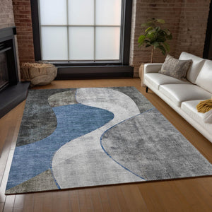 Homeroots 3' Denim Blue And Sky Blue Abstract Washable Area Rug For Indoor And Outdoor Versatile Spaces 5' X 8' Polyester 579410