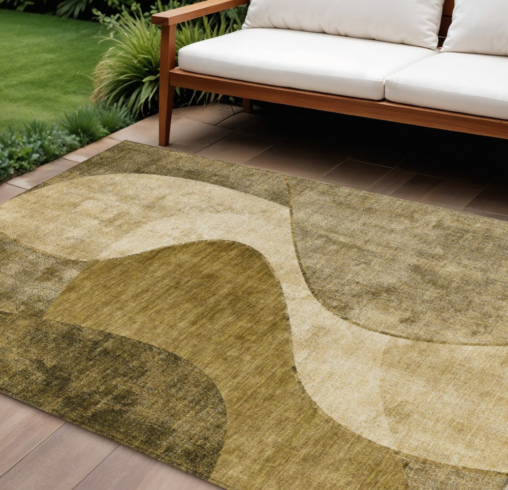 HomeRoots 9' Abstract Area Rug in Brown, Beige, and Ivory – Durable, Washable Design for Indoor & Outdoor Use 9' X 12' 579419