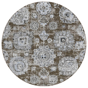 HomeRoots 5' Chocolate and Blue Floral Area Rug - Durable, Washable Design for Indoor and Outdoor Spaces 8' Round 579453