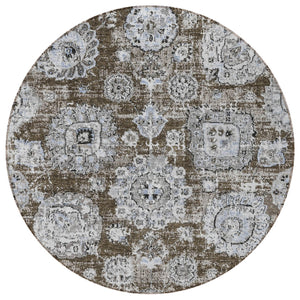 Homeroots 3' Artichoke Green Floral Washable Area Rug - Ideal For Indoor & Outdoor Spaces, Stain Resistant Design 8' Round Polyester 579453
