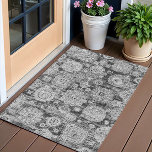 Homeroots 3' Artichoke Green Floral Washable Area Rug - Ideal For Indoor & Outdoor Spaces, Stain Resistant Design 3' X 5' Polyester 579457