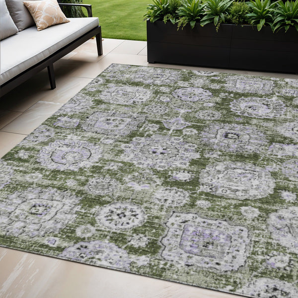 Homeroots 3' Artichoke Green Floral Washable Area Rug - Ideal For Indoor & Outdoor Spaces, Stain Resistant Design 5' X 8' Polyester 579476
