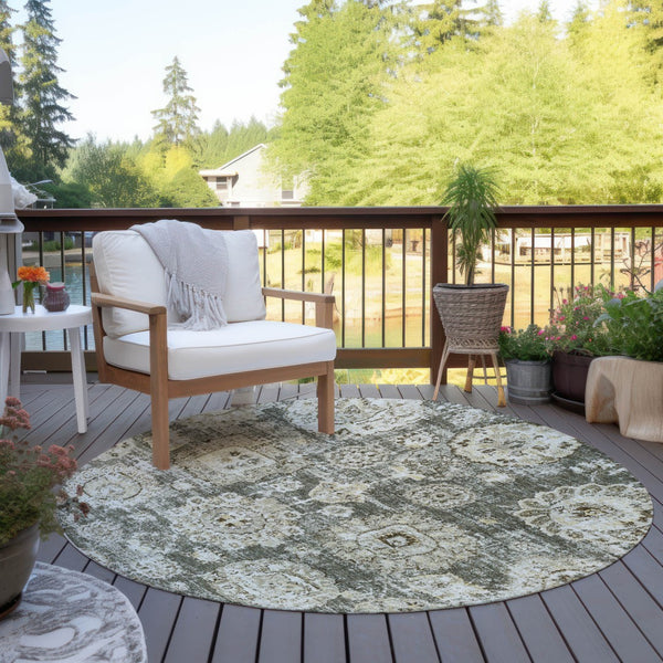 Homeroots 3' Artichoke Green Floral Washable Area Rug - Ideal For Indoor & Outdoor Spaces, Stain Resistant Design 8' Round Polyester 579483